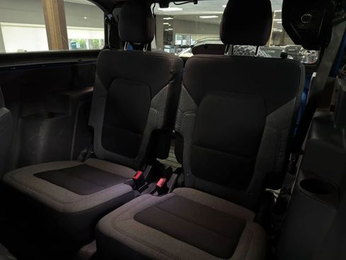 Used 2023 Ford Bronco 2-Door w/ Sasquatch Package AWD/4WD image 32