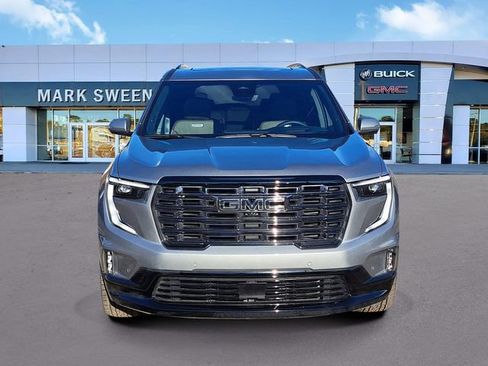 New 2026 GMC Acadia Denali Ultimate w/ LPO, Floor Liner Package image 2