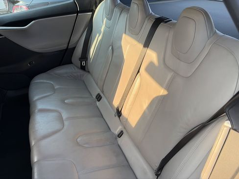 Used 2012 Tesla Model S RWD image 6