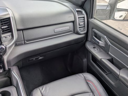 New 2026 RAM 2500 Big Horn AWD/4WD image 18