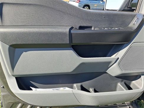 Used 2023 Ford F150 Lightning Pro image 10