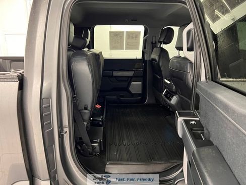 Used 2022 Ford F150 Lariat AWD/4WD image 32