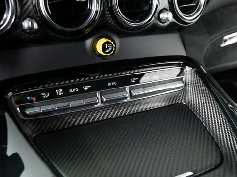 Used 2020 Mercedes-Benz AMG GT R image 25