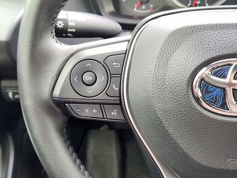 Used 2020 Toyota Corolla SE w/ Carpet Mat Package (TMS) image 17