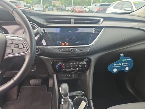 Used 2023 Buick Encore GX Preferred w/ Cold Weather Comfort Package FWD image 18