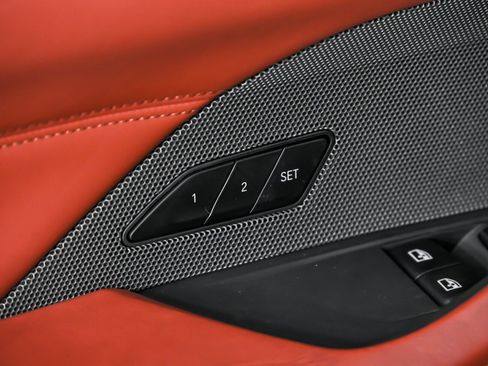 Used 2021 BMW M4 Coupe image 18