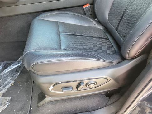 Used 2024 Jeep Wagoneer Series II w/ Flexible Seating Group AWD/4WD image 4