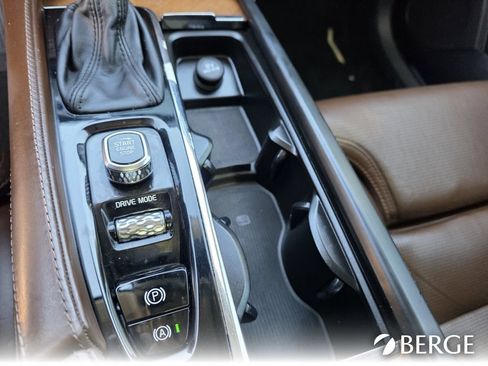 Used 2018 Volvo XC90 T6 Inscription w/ Convenience Package AWD/4WD image 19