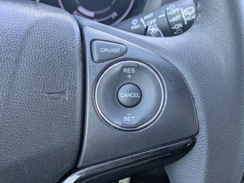 Certified 2022 Honda HR-V Sport image 23