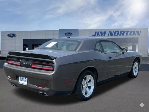 Used 2023 Dodge Challenger SXT RWD image 4