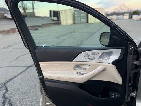 Used 2021 Mercedes-Benz GLE 450 4MATIC image 16