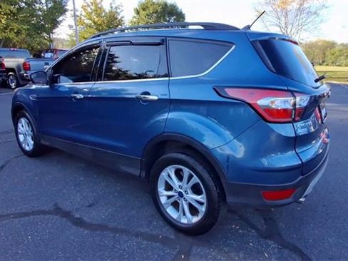 Used 2018 Ford Escape SEL image 6