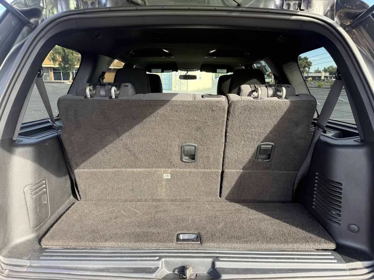 Used 2017 Ford Expedition XLT AWD/4WD image 25