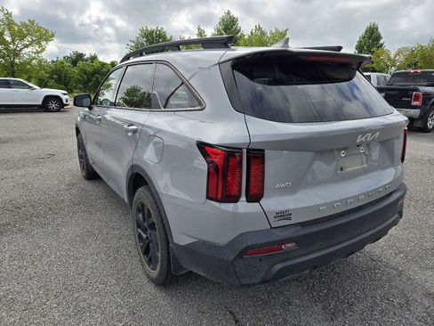 Used 2022 Kia Sorento S AWD/4WD image 5