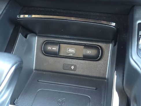 Used 2022 Kia Telluride SX w/ SX Prestige Package image 40