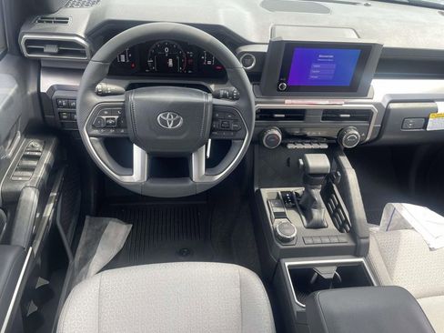 New 2026 Toyota 4Runner SR5 RWD image 11