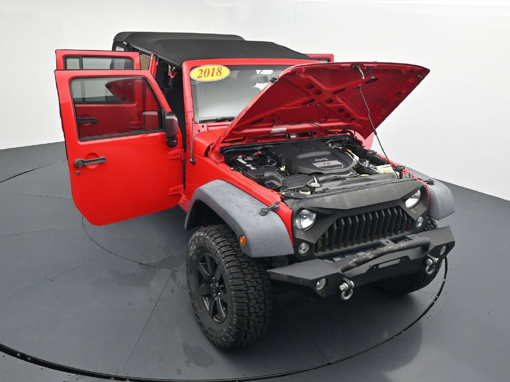 Used 2018 Jeep Wrangler Unlimited Sport S AWD/4WD image 38