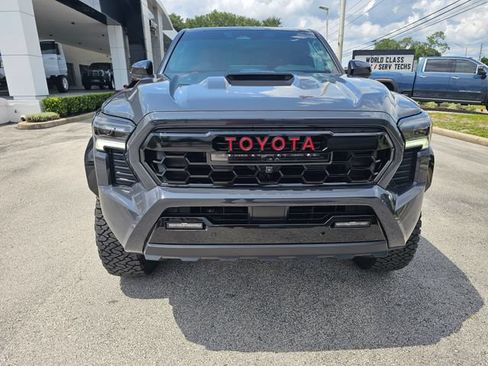Used 2025 Toyota Tacoma TRD Pro AWD/4WD image 7