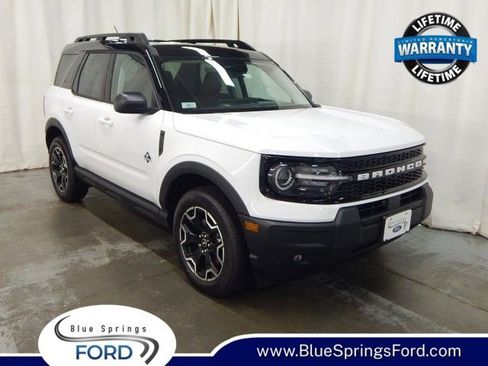 New 2025 Ford Bronco Sport Outer Banks image 1