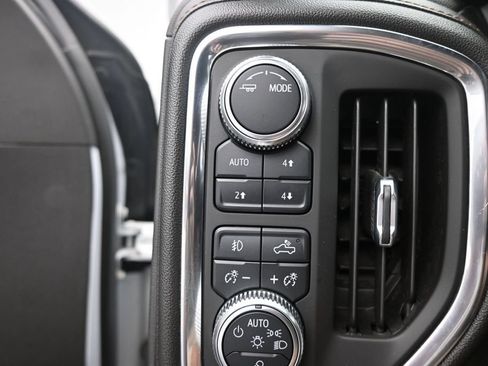 Used 2021 GMC Sierra 1500 AT4 w/ AT4 Premium Package AWD/4WD image 40