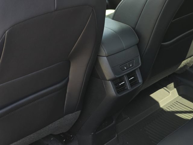 New 2027 GMC Terrain AT4 w/ Convenience Package III AWD/4WD image 22
