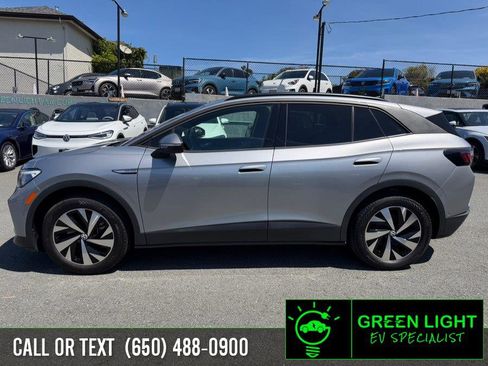 Used 2023 Volkswagen ID.4 Pro AWD/4WD image 8