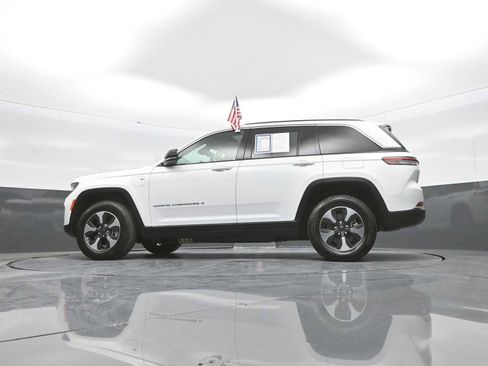 Used 2024 Jeep Grand Cherokee Limited 4xe AWD/4WD image 22