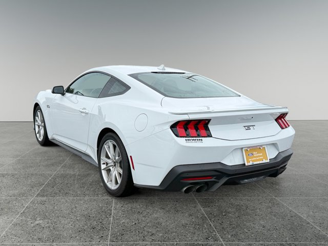 Used 2025 Ford Mustang GT Premium RWD image 2