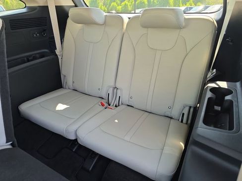 New 2026 Kia Sorento S FWD image 7