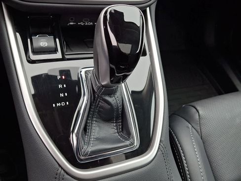 Used 2025 Subaru Outback Limited w/ Popular Package #2 image 16