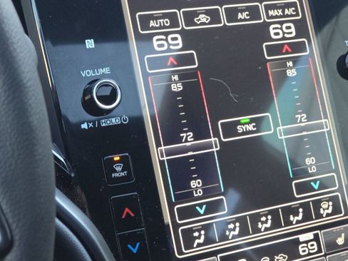 Used 2025 Subaru Outback Wilderness image 28