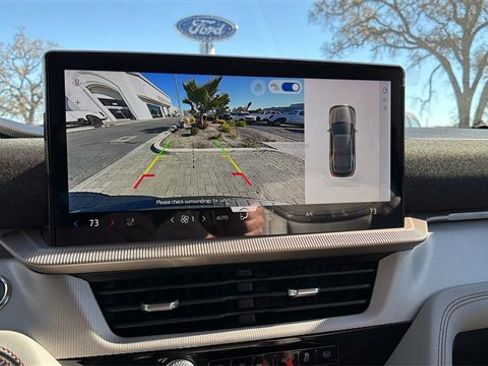 New 2026 Ford Explorer Active image 12