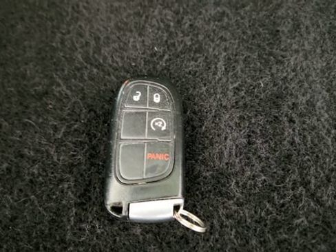 Used 2015 Jeep Cherokee Limited w/ Trailer Tow Group FWD image 80