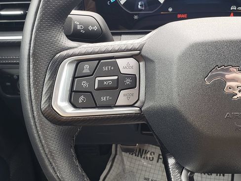 Used 2025 Ford Mustang GT Premium RWD image 26