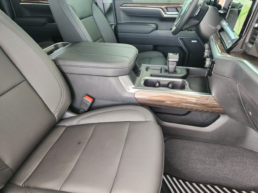 New 2026 Chevrolet Silverado 1500 RST w/ Convenience Package II AWD/4WD image 11