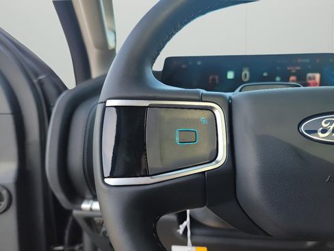 New 2026 Ford Expedition Platinum w/ Driver's Package image 15