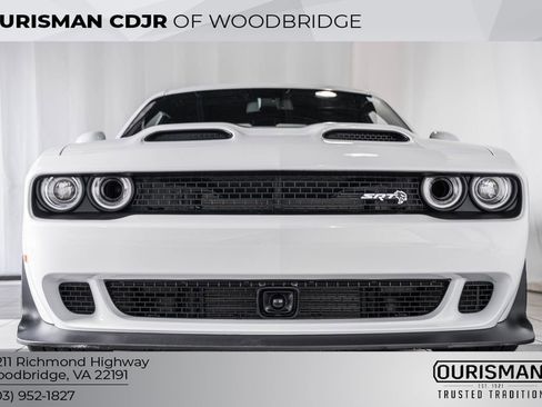 Used 2023 Dodge Challenger SRT Hellcat image 2