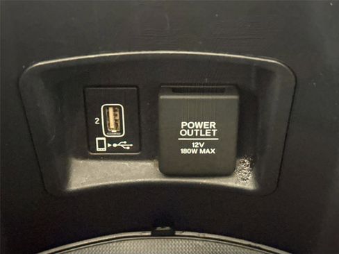 Used 2019 Honda Accord EX image 32