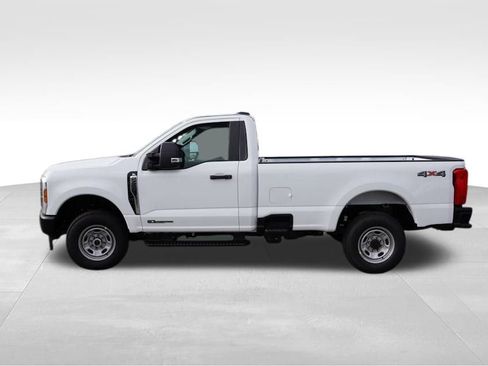 New 2026 Ford F250 XL w/ F-250 >10K GVWR Package image 6