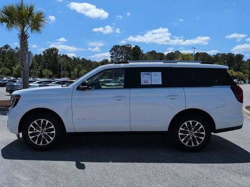 Used 2025 Ford Expedition Platinum AWD/4WD image 7