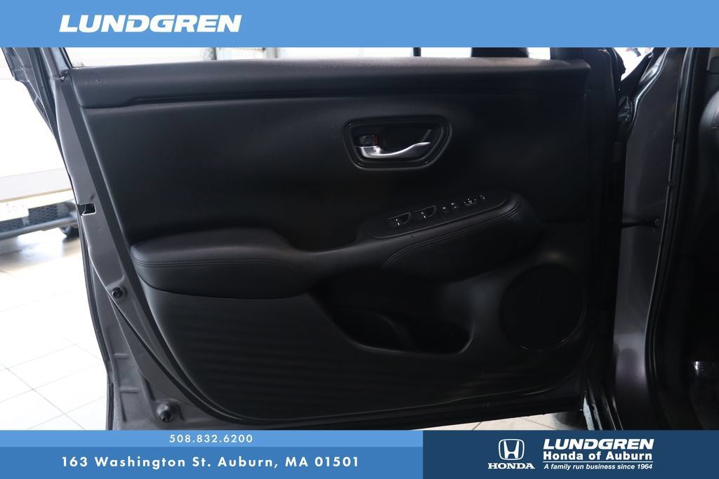 Used 2024 Honda HR-V LX image 10