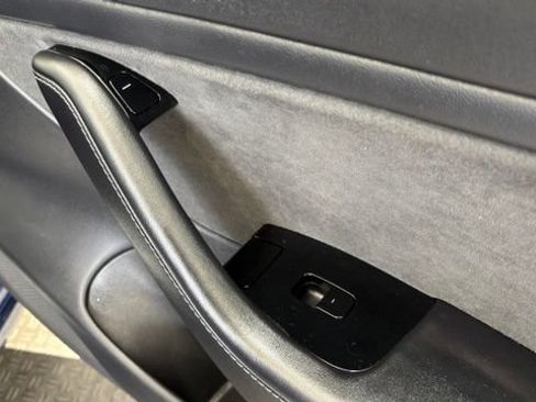 Used 2019 Tesla Model 3 Standard Range Plus RWD image 22