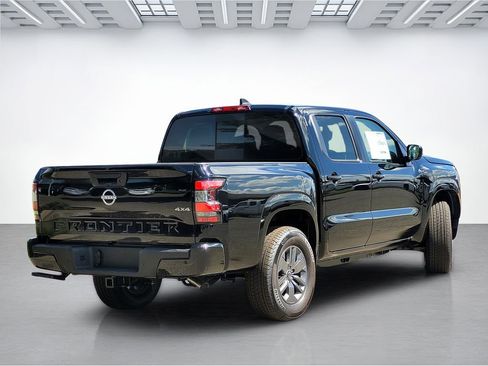 New 2026 Nissan Frontier SV w/ All-Weather Content Package AWD/4WD image 4