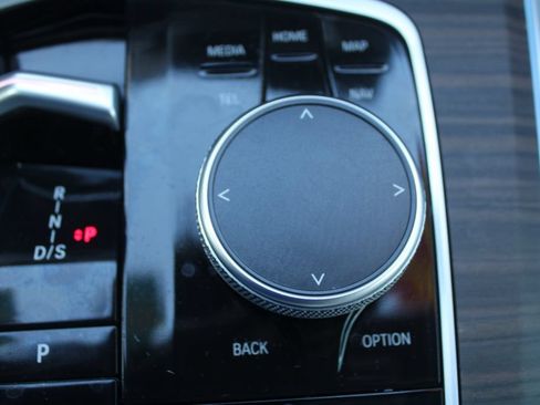 Used 2025 BMW X5 xDrive40i AWD/4WD image 43