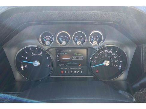 Used 2015 Ford F250 Lariat w/ Chrome Package image 21