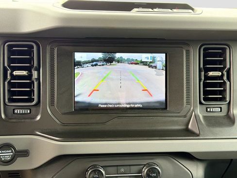 Used 2023 Ford Bronco Big Bend AWD/4WD image 14