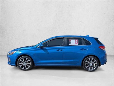 Used 2018 Hyundai Elantra GT image 6