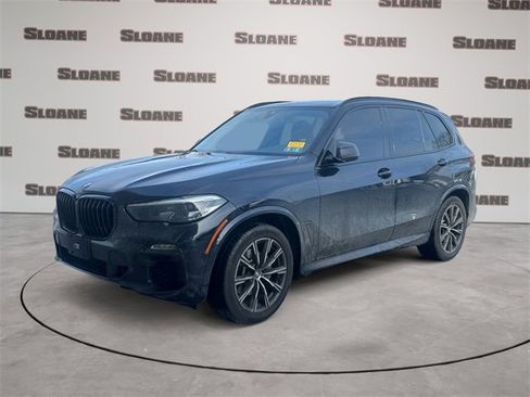 Used 2021 BMW X5 xDrive40i w/ M Sport Package image 1