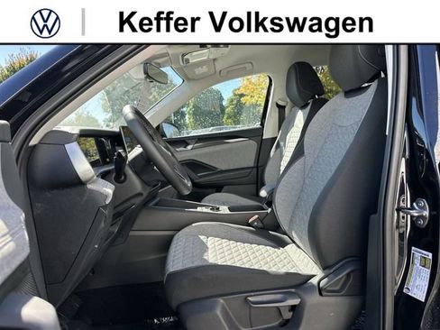 New 2025 Volkswagen Tiguan S AWD/4WD image 12