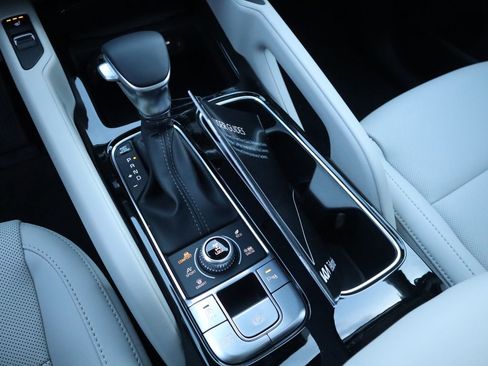 New 2025 Kia Telluride S image 35